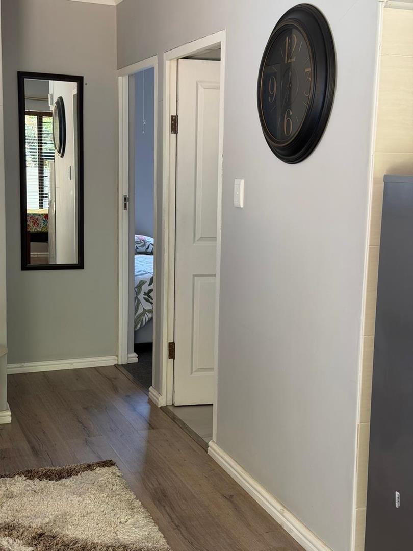 2 Bedroom Property for Sale in Protea Heights Western Cape